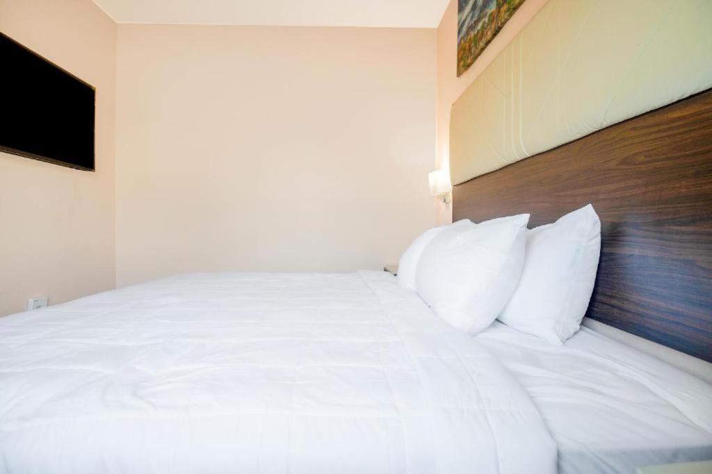 Royal Inn & Suites Adairsville Eksteriør billede