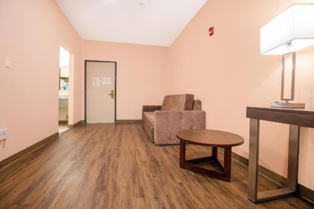 Royal Inn & Suites Adairsville Eksteriør billede