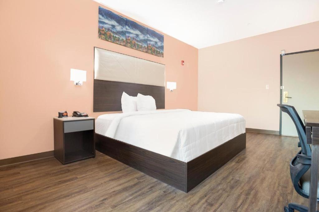 Royal Inn & Suites Adairsville Eksteriør billede